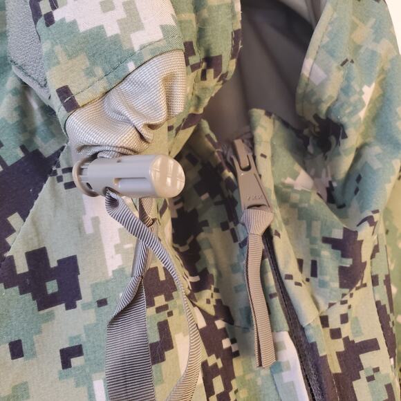 US Navy Working Uniform NWU Type III Parka Medium X-Long AOR2 12/19 - Picture 8 of 14